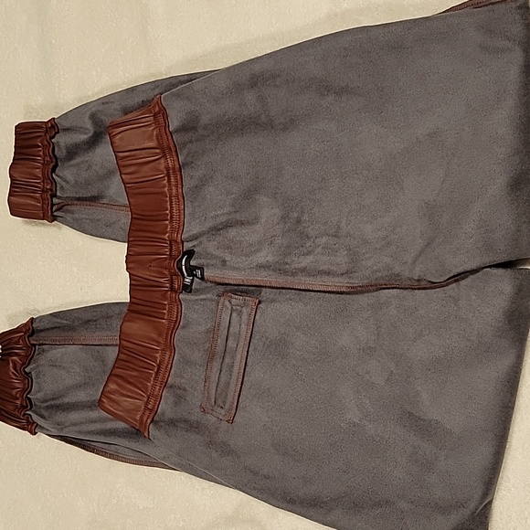 INC Internatinal Concepts Faux Leather jogger pants, NWT - Picture 10 of 13